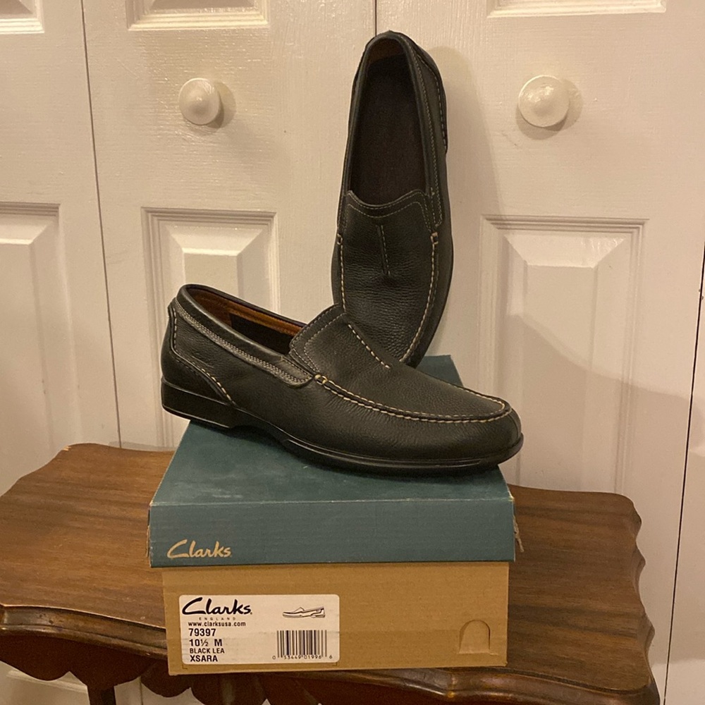 Clarks Xsara Men’s Black Leather Loafers Size 10 1/2